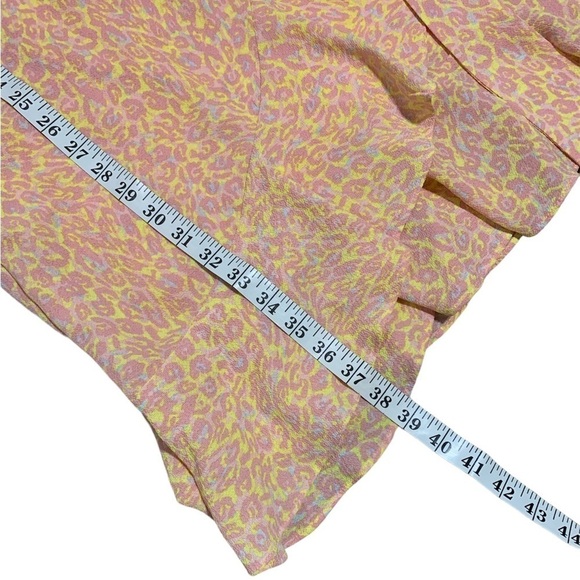Betsey Johnson Call of the Wild Leopard Print Faux Wrap Dress Short Sleeve Sz 14 - Picture 6 of 7